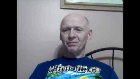 Snapshot of oldbuthorny62 chatting on February 6, 2:33 am oldbuthorny62 online show from February 6, 2:33 am