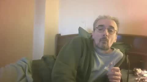 olibangg online show from February 19, 1:24 am