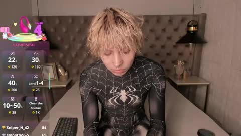 oliiverr22 online show from November 22, 1:54 pm