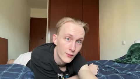 Oliver and Thomas online show from November 23, 10:15 am