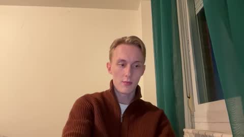 Oliver and Thomas online show from December 2, 5:27 pm