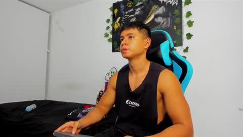 Oliver bray online show from February 5, 2:30 am