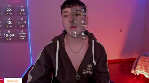 oliveeer online show from April 24, 10:39 am