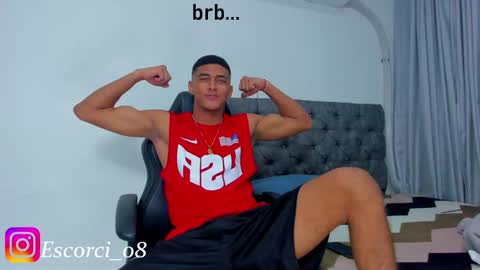 Snapshot of oliver_smith_2 chatting on January 10, 6:38 pm oliver_smith_2 online show from January 10, 6:38 pm