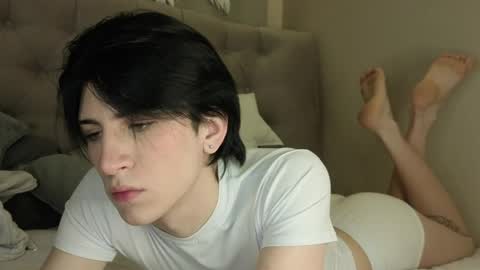 oliver online show from April 14, 5:23 pm