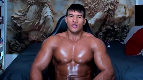 oliver_tommy online show from October 20, 4:11 pm