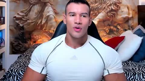 Snapshot of oliver_tommy chatting on September 26, 2:48 pm oliver_tommy online show from September 26, 2:48 pm