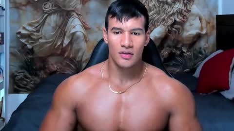 oliver_tommy online show from October 22, 4:32 pm