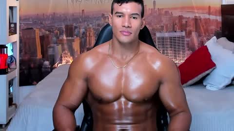 Snapshot of oliver_tommy chatting on October 6, 4:22 pm oliver_tommy online show from October 6, 4:22 pm