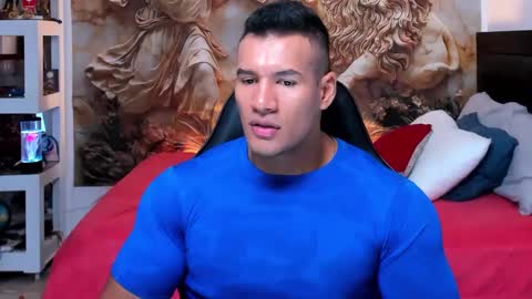 Snapshot of oliver_tommy chatting on September 24, 2:37 pm oliver_tommy online show from September 24, 2:37 pm
