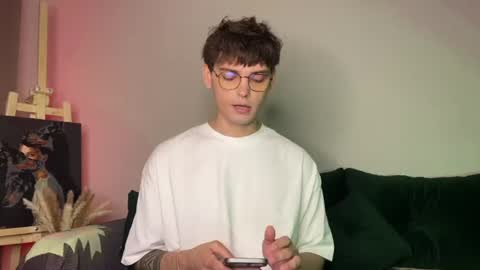 oliverlawrence online show from June 18, 9:53 pm