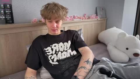 oliver online show from June 8, 10:49 am