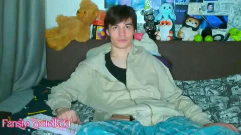 Snapshot of ololkd chatting on September 21, 9:26 pm Tony online show from September 21, 9:26 pm