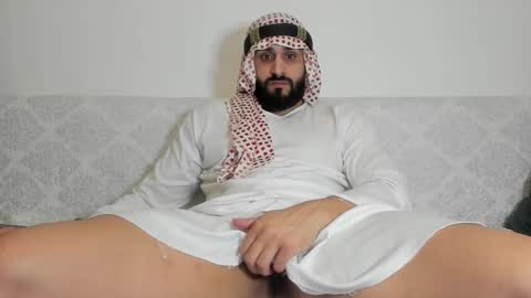 Snapshot of omar_xoxo chatting on December 30, 9:50 pm Omar online show from December 30, 9:50 pm
