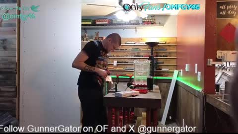 Snapshot of omfgy chatting on February 21, 6:59 pm Norm online show from February 21, 6:59 pm
