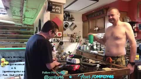 Snapshot of omfgy chatting on January 25, 9:57 pm Norm online show from January 25, 9:57 pm