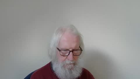 Somewhere over the rainbow online show from October 28, 1:24 pm