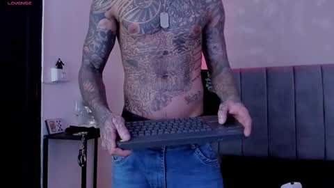     ... online show from September 21, 7:47 pm