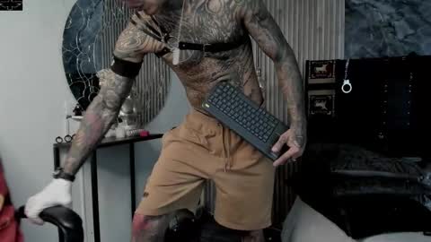     ... online show from October 5, 8:02 pm