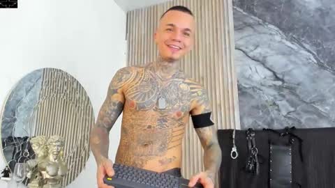     ... online show from October 3, 7:41 pm