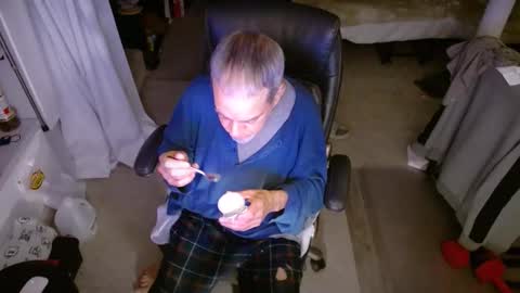 ondoko1234 online show from April 12, 2:15 am