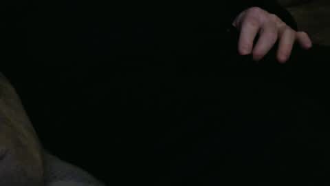 Snapshot of onehanglow chatting on February 27, 2:52 am Butch online show from February 27, 2:52 am