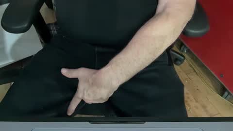 onlocationnyc online show from January 16, 11:59 pm