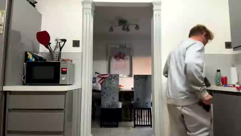 onlyloveyoutwice2016 online show from September 9, 6:29 pm