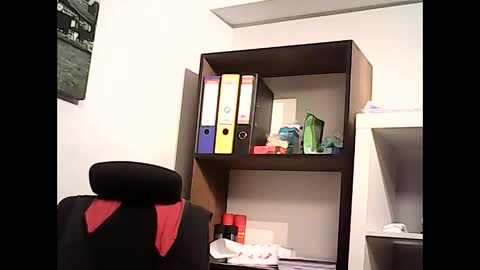 onlyprivate m35 online show from April 24, 10:39 am