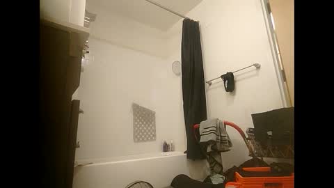 Snapshot of opalockajoe chatting on February 17, 5:21 pm TsJojo online show from February 17, 5:21 pm