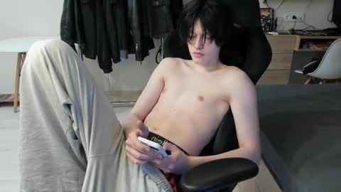 John online show from March 27, 8:43 pm