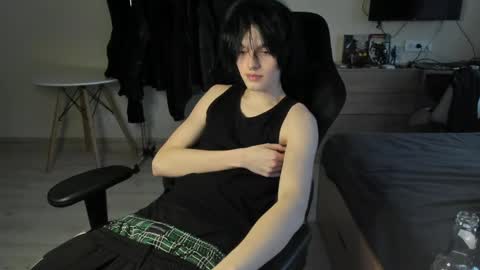 John online show from April 23, 5:15 pm