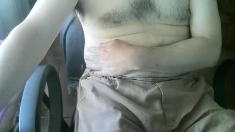 Snapshot of ore_cam chatting on February 16, 7:27 pm Ore online show from February 16, 7:27 pm
