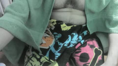 Snapshot of ore_cam chatting on October 1, 10:35 pm Ore online show from October 1, 10:35 pm