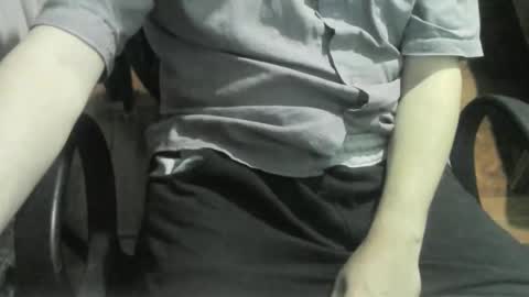 Snapshot of ore_cam chatting on February 12, 4:23 am Ore online show from February 12, 4:23 am
