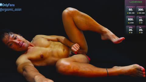 Snapshot of orgasmic_asian chatting on January 26, 6:48 pm Orgasmic Asian online show from January 26, 6:48 pm
