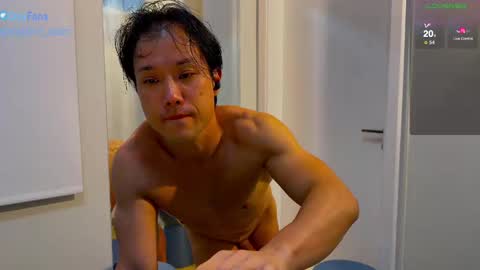 Snapshot of orgasmic_asian chatting on September 27, 8:50 pm Orgasmic Asian online show from September 27, 8:50 pm