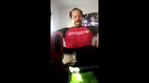 oscar041111 online show from April 30, 11:09 pm