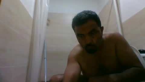 oscarjhe3512 online show from November 2, 2:43 pm