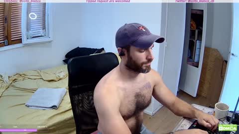 Snapshot of osito_blanco chatting on January 30, 6:32 pm Osito Blanco online show from January 30, 6:32 pm