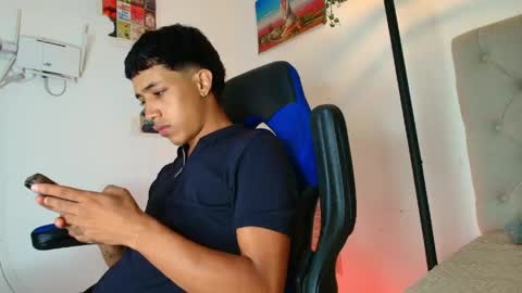 ostin 18hot online show from April 28, 2:27 am