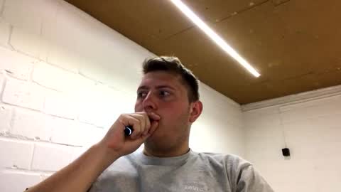 outflayd online show from April 8, 1:42 pm