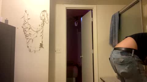 outlawdick226622 online show from April 21, 10:54 am