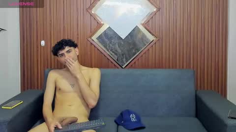 owen_mccarthy online show from January 12, 8:14 pm