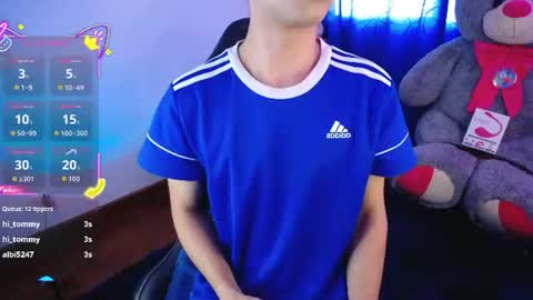 Owen  Independent model  online show from July 28, 3:21 pm