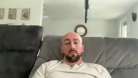 oxlade59 online show from December 20, 12:34 pm