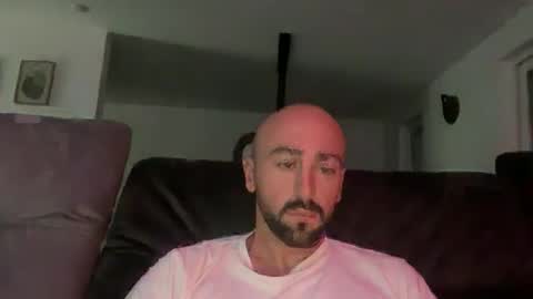 Snapshot of oxlade59 chatting on October 19, 6:49 am oxlade59 online show from October 19, 6:49 am