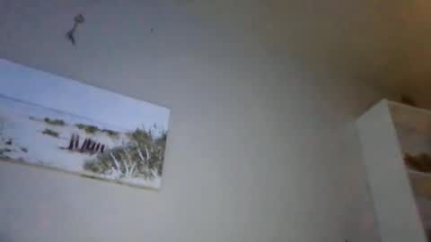 0zzy78 online show from March 24, 4:06 am