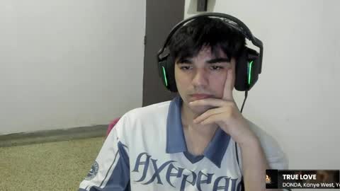 pakun_ online show from April 23, 1:54 am