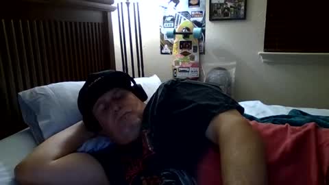 Snapshot of panos678442 chatting on September 19, 8:26 am panos online show from September 19, 8:26 am